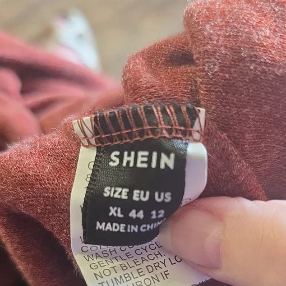 SHEIN Pink Flutter Sleeve Ruffled Blouse - Picture 3 of 4